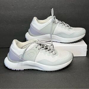 Strole sneakers Brisky Gray Fog soft stride arch support walking shoe womens 7.5
